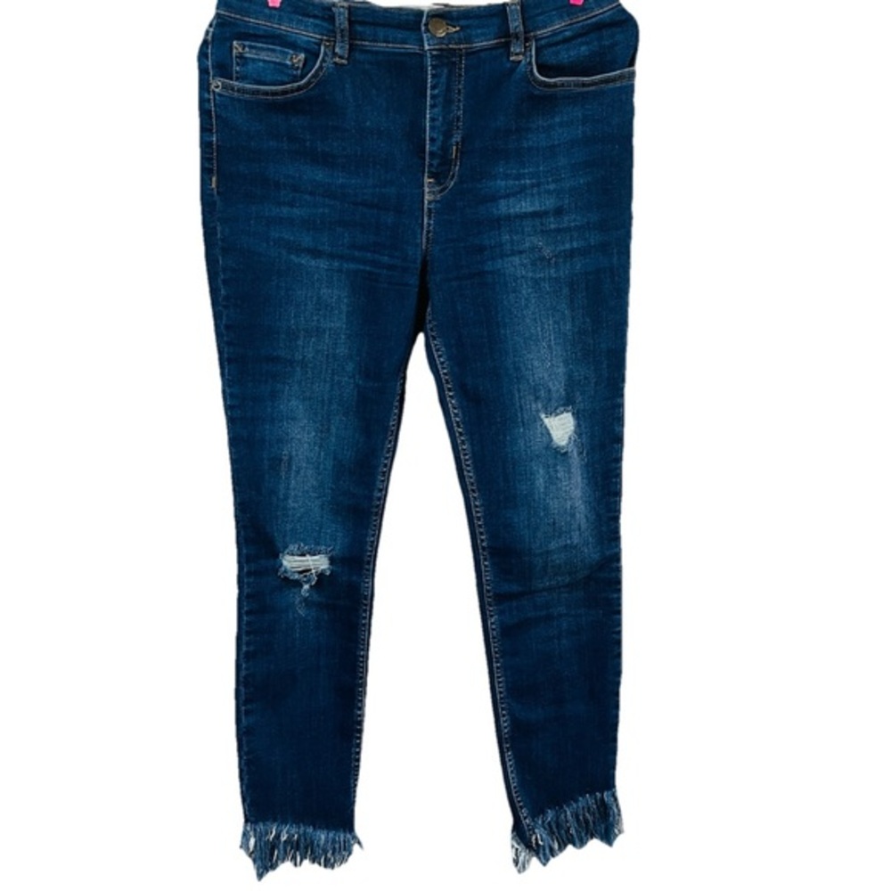 Free People Skinny Frayed jeans Blue Denim size 29 Distressed Blue Jeans